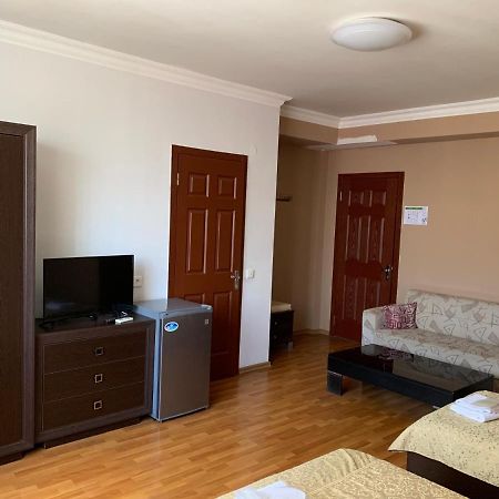 Prestige Hotel 바투미 외부 사진