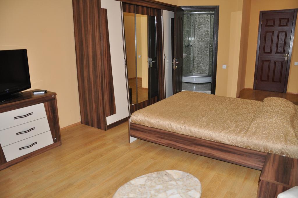Prestige Hotel 바투미 외부 사진